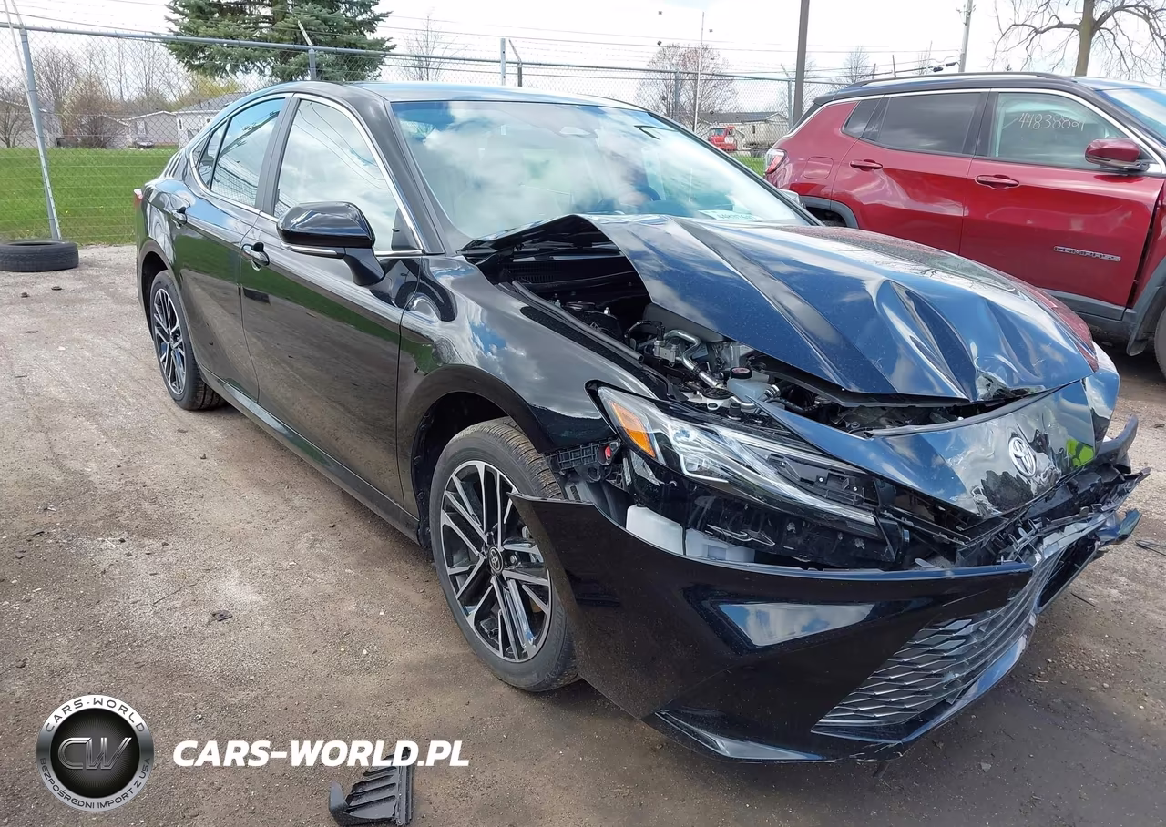 2026 Toyota Camry Xle – zdjęcie 1 z 16