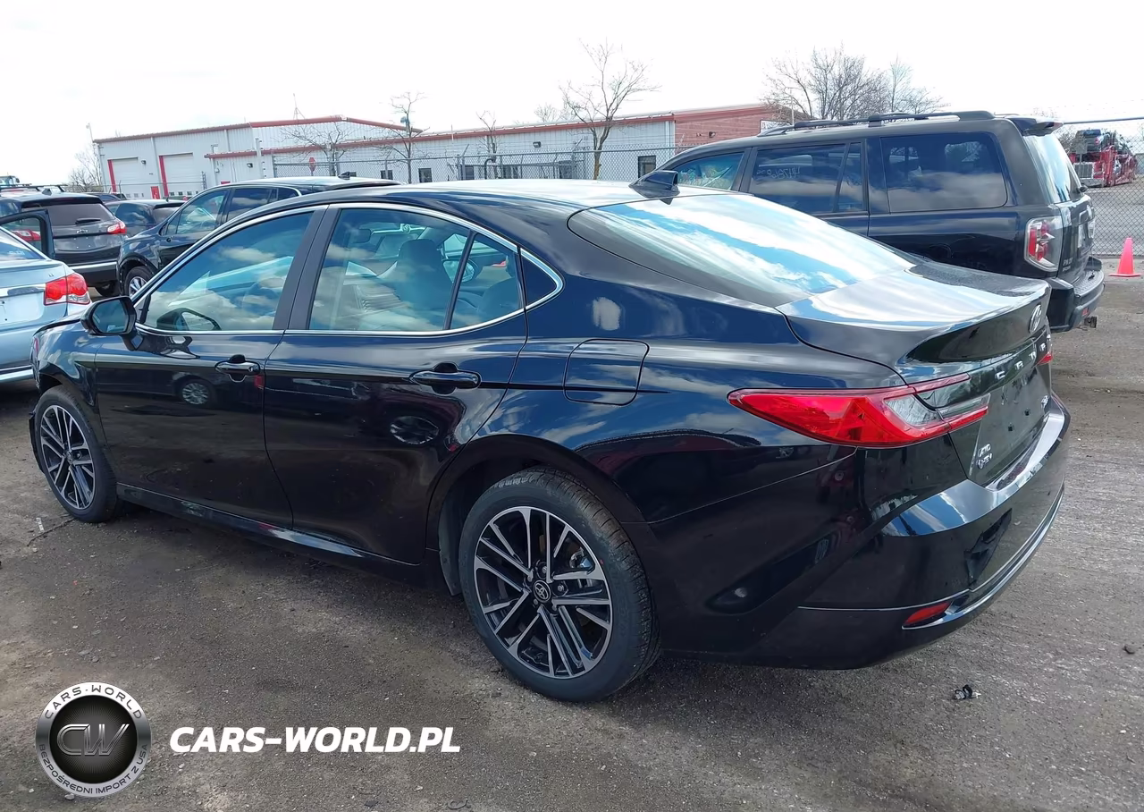 2026 Toyota Camry Xle VIN:4T1DBADK9TU043287 - 14
