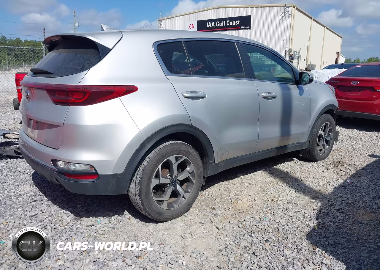 2021 Kia Sportage Lx VIN:KNDPM3AC2M7912719 - 4