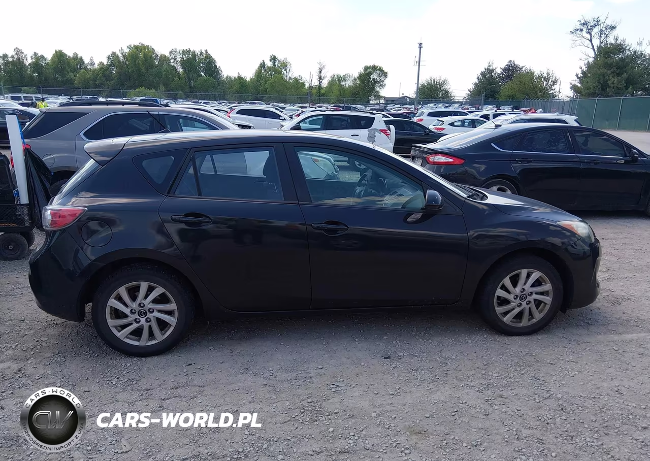 2013 Mazda Mazda3 I Touring VIN:JM1BL1L74D1764867 - 13