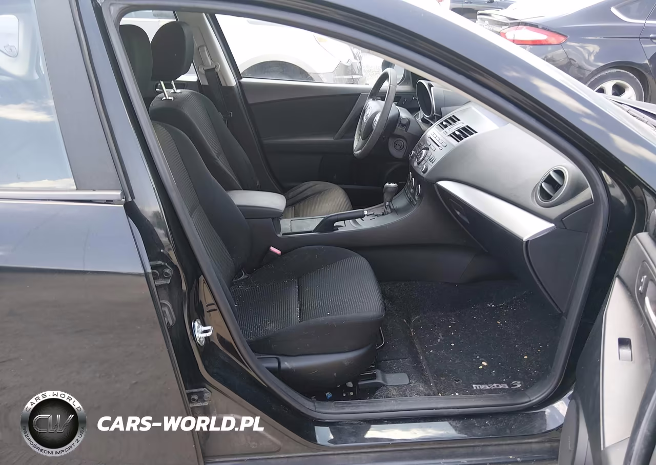 2013 Mazda Mazda3 I Touring VIN:JM1BL1L74D1764867 - 5