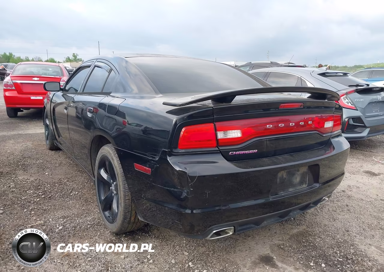 2013 Dodge Charger Se VIN:2C3CDXBG5DH742890 - 3
