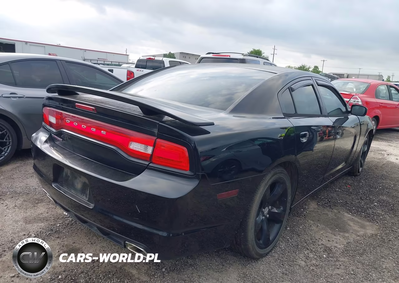 2013 Dodge Charger Se VIN:2C3CDXBG5DH742890 - 4