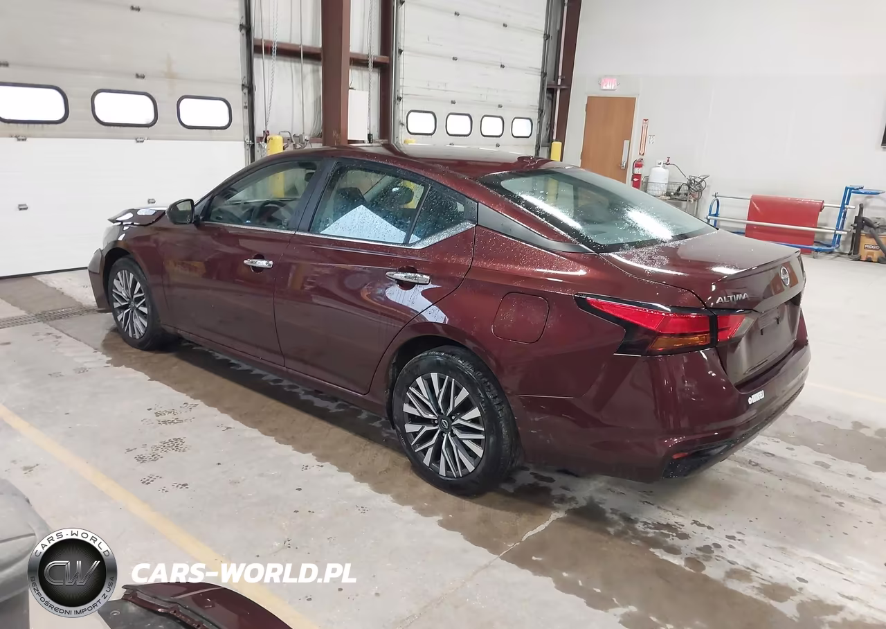 2025 Nissan Altima Sv Fwd VIN:1N4BL4DV4SN310466 - 3