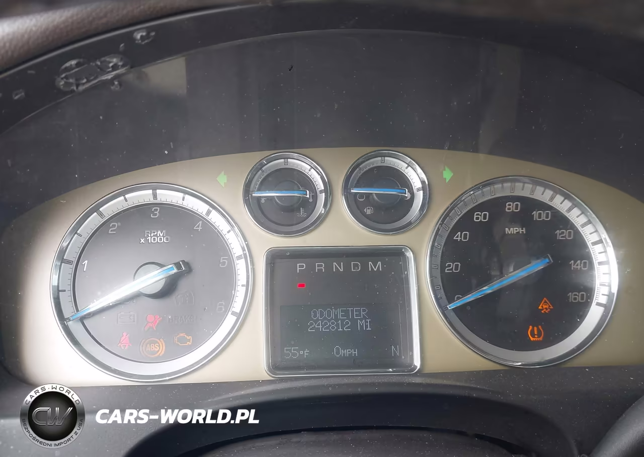 2011 Cadillac Escalade Platinum Edition VIN:1GYS3DEF4BR290644 - 7