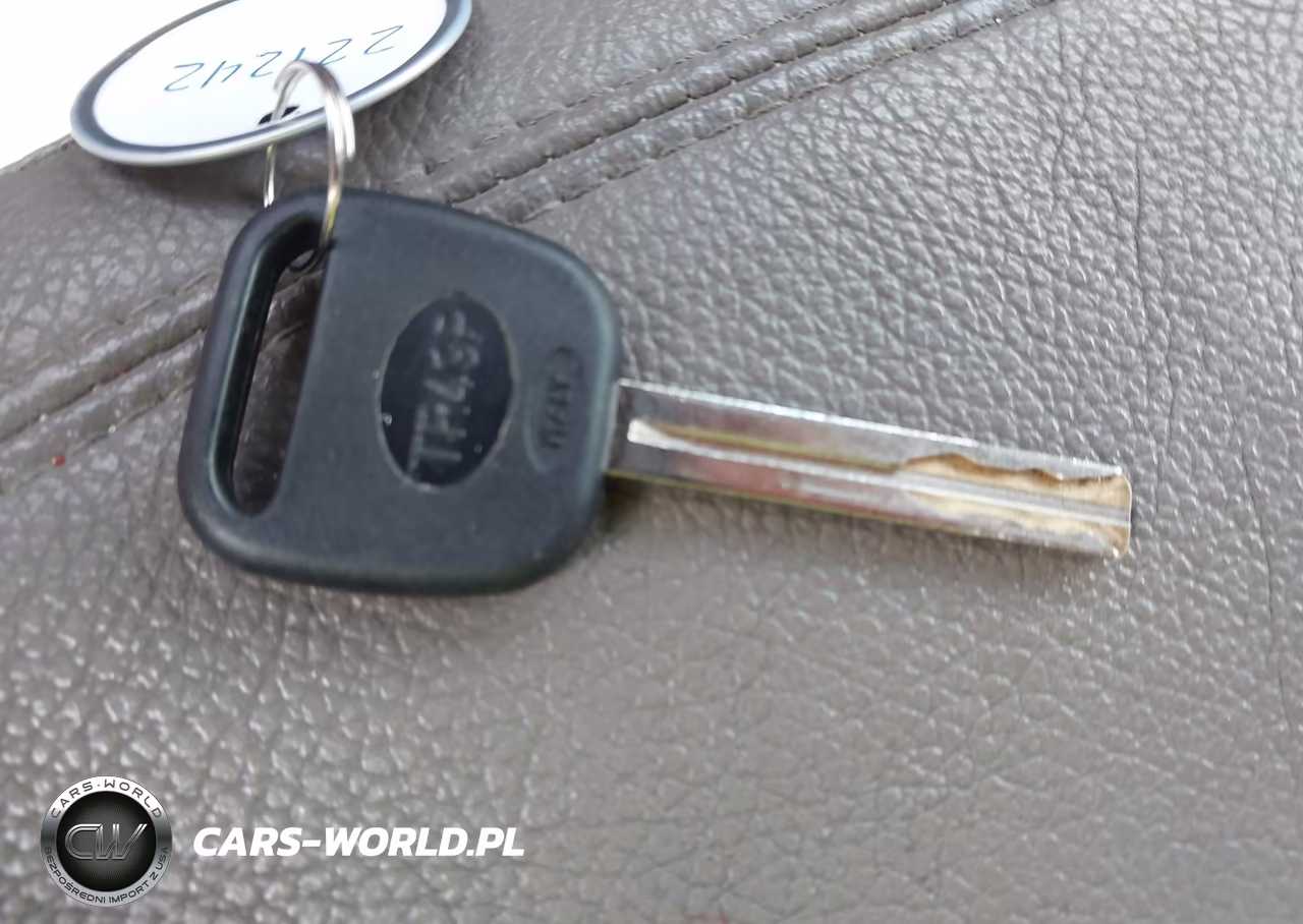 2012 Hyundai Tucson Gls VIN:KM8JU3AC3CU386148 - 11