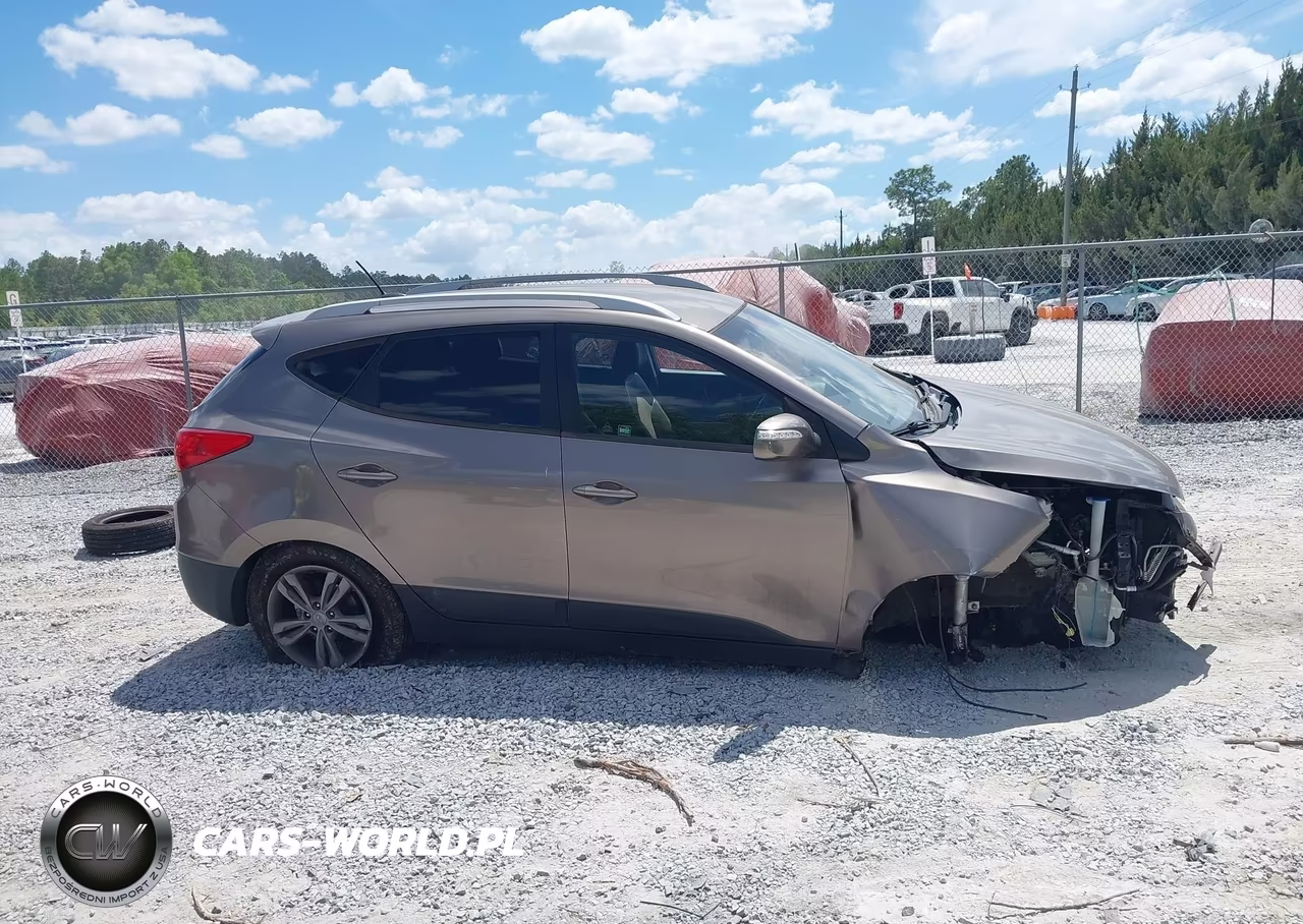 2012 Hyundai Tucson Gls VIN:KM8JU3AC3CU386148 - 14