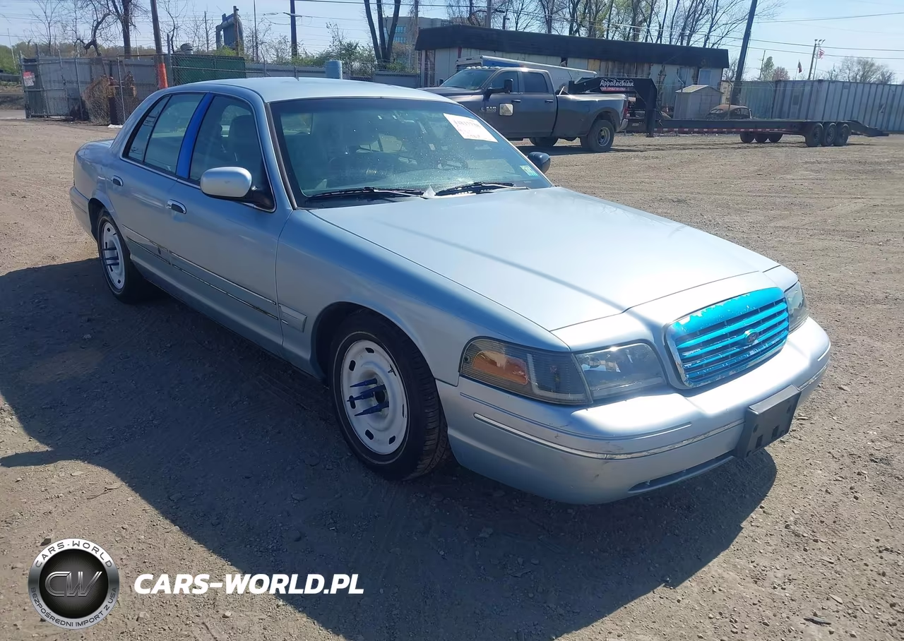 2003 Ford Crown Victoria Lx