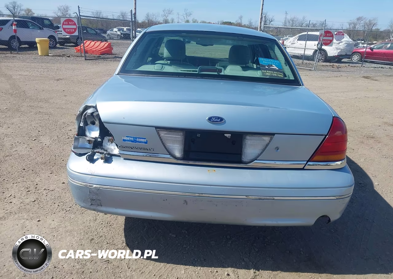 2003 Ford Crown Victoria Lx VIN:2FAHP74W13X150068 - 17