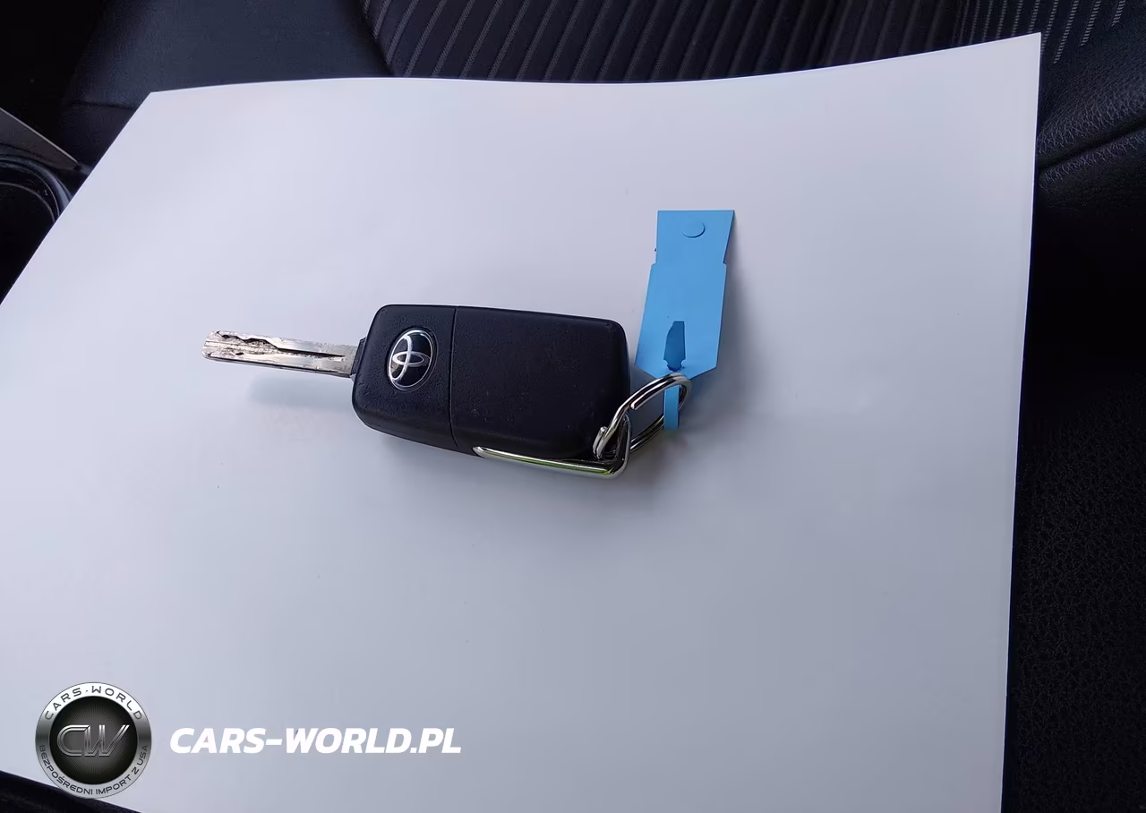 2018 Toyota Camry Se VIN:4T1B11HKXJU644094 - 11