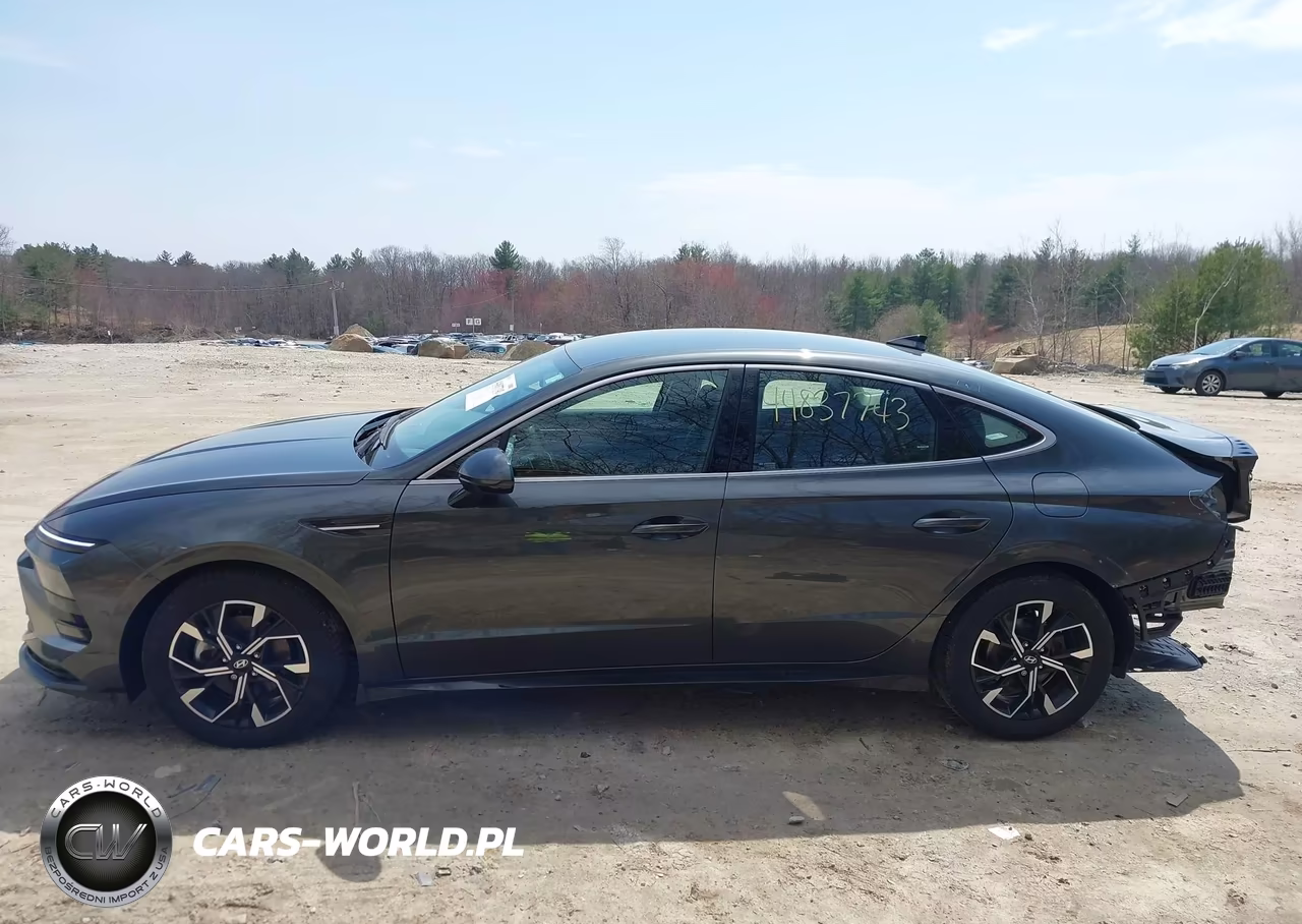 2025 Hyundai Sonata Sel VIN:KMHL64JA4SA484984 - 15