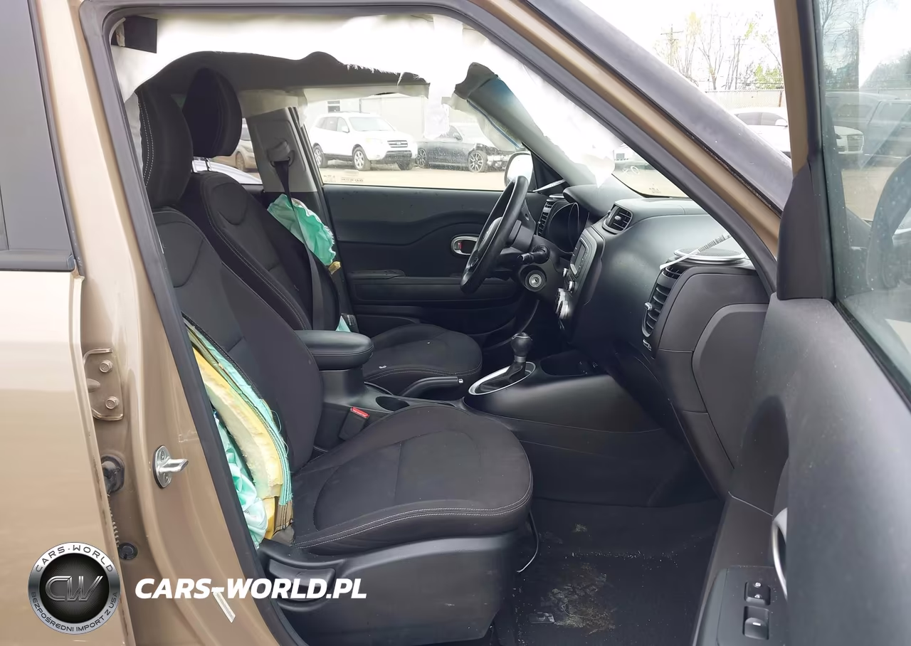 2015 Kia Soul ! VIN:KNDJN2A24F7138738 - 5