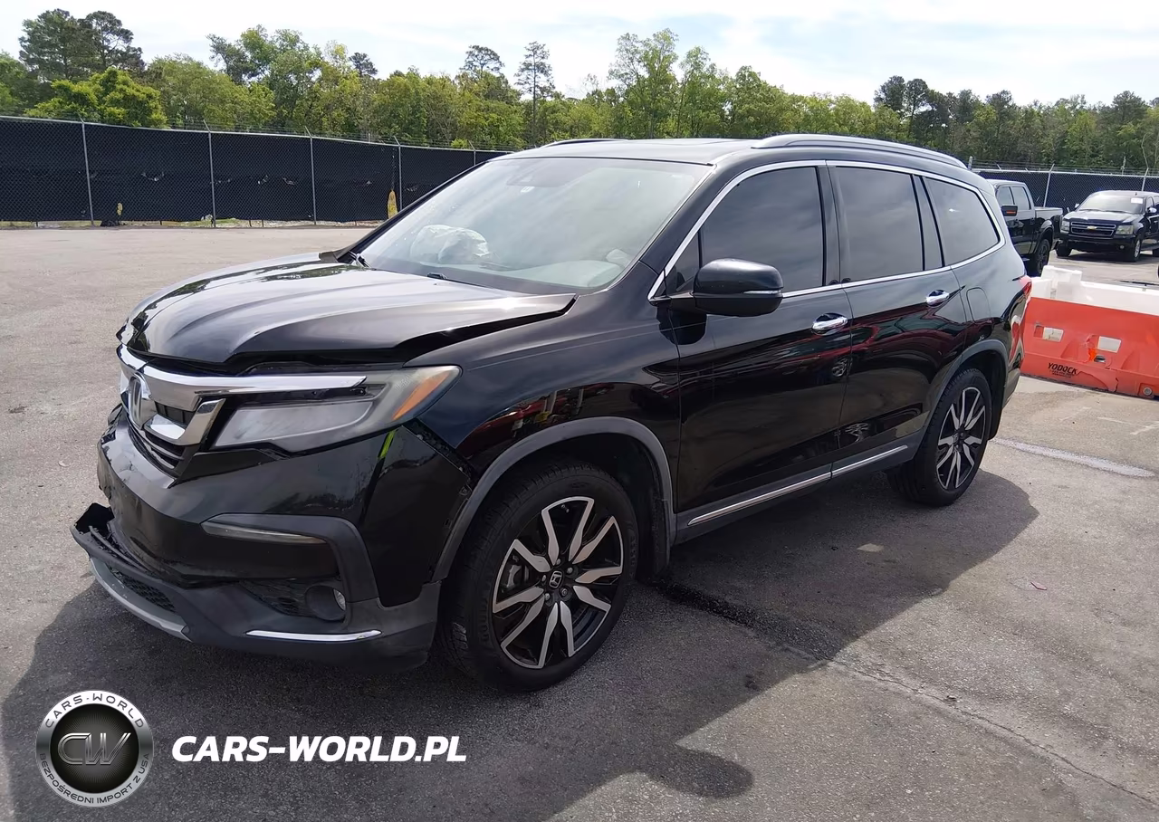 2019 Honda Pilot Touring VIN:5FNYF5H64KB015306 - 2