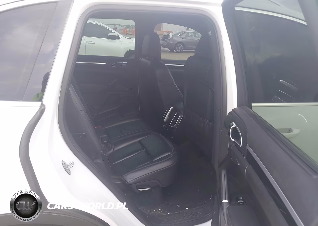 2012 Porsche Cayenne VIN:WP1AA2A2XCLA08413 - 8