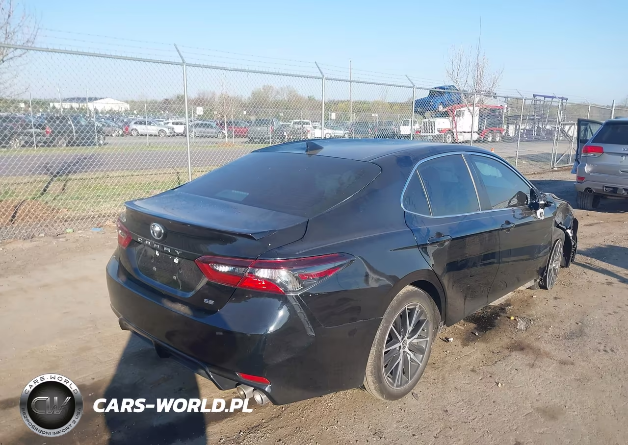 2024 Toyota Camry Se VIN:4T1G11AK0RU870396 - 4