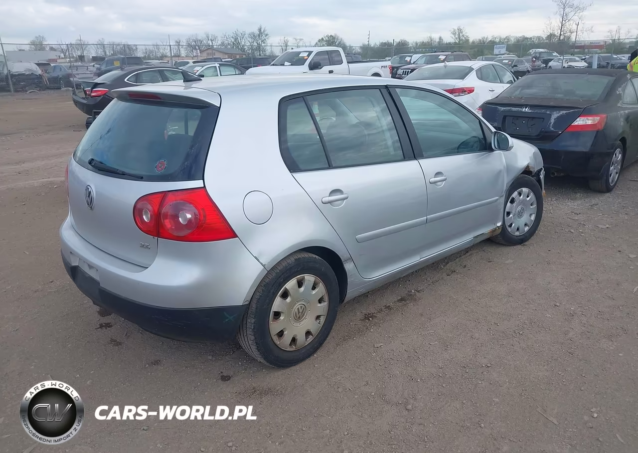2007 Volkswagen Rabbit 4-Door VIN:WVWDS71K47W029545 - 4