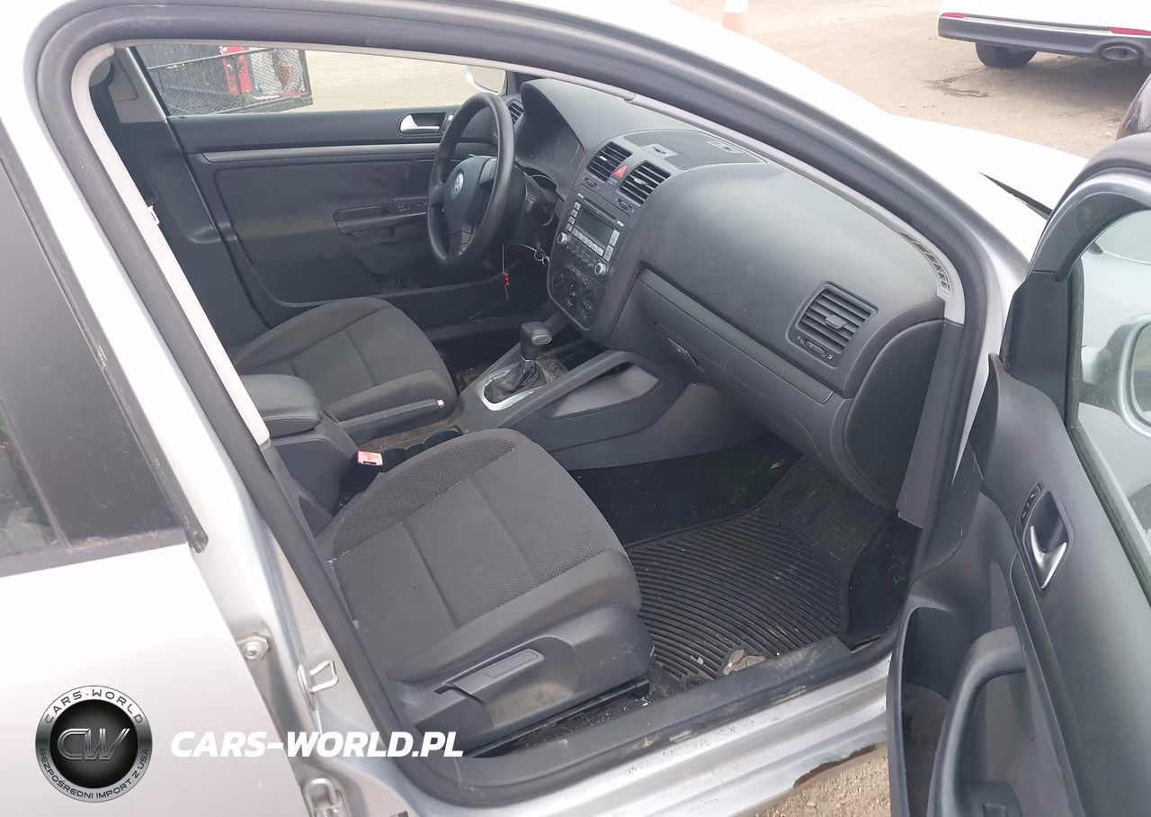 2007 Volkswagen Rabbit 4-Door VIN:WVWDS71K47W029545 - 5