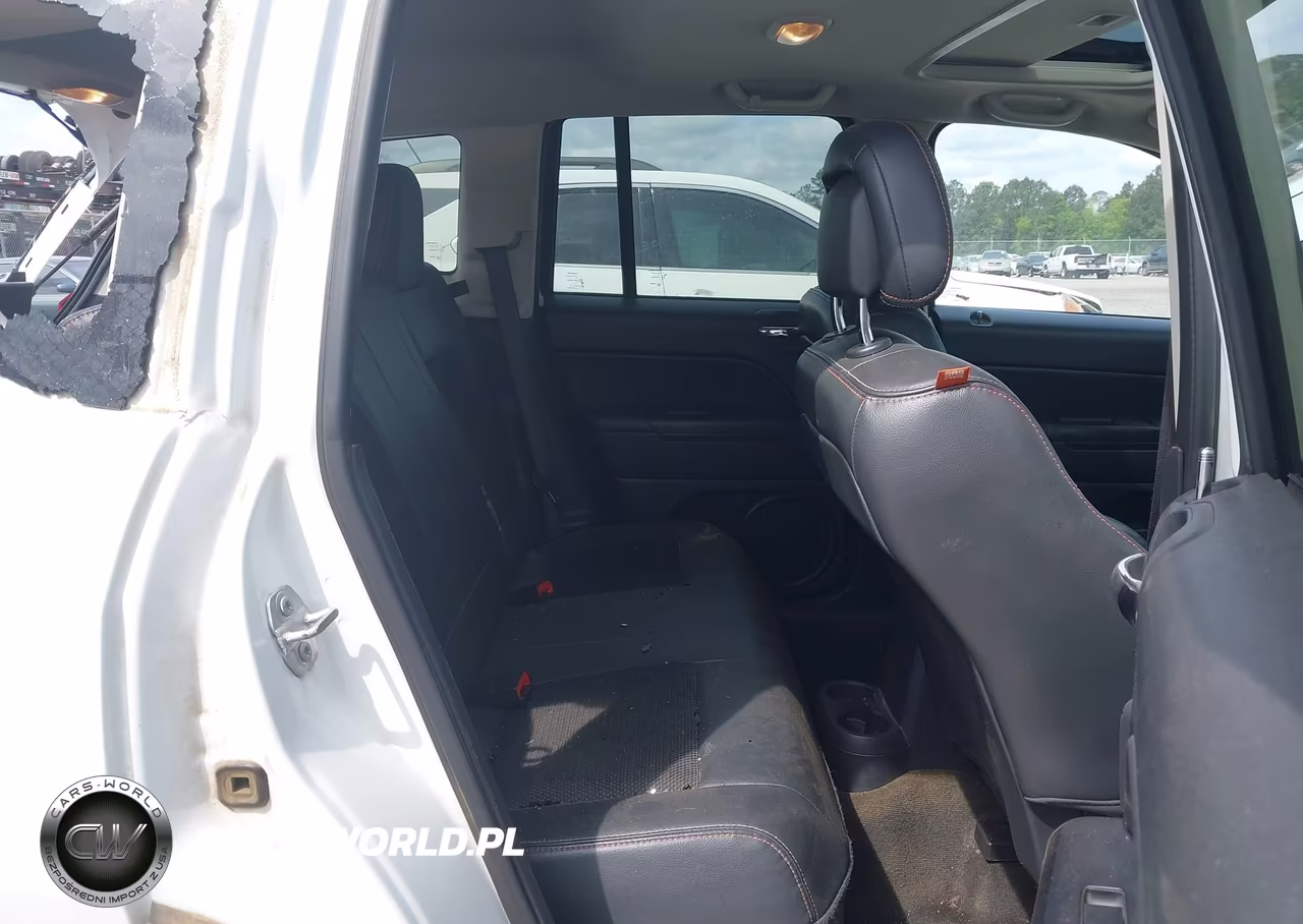 2016 Jeep Compass 75Th Anniversary VIN:1C4NJCBB3GD726280 - 8