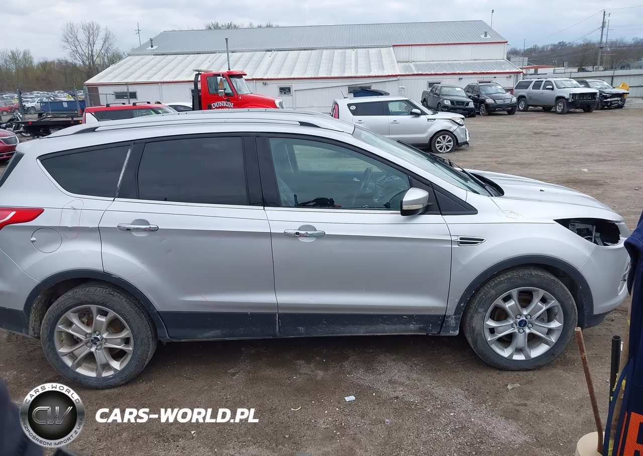 2016 Ford Escape Titanium VIN:1FMCU9J96GUB12514 - 13