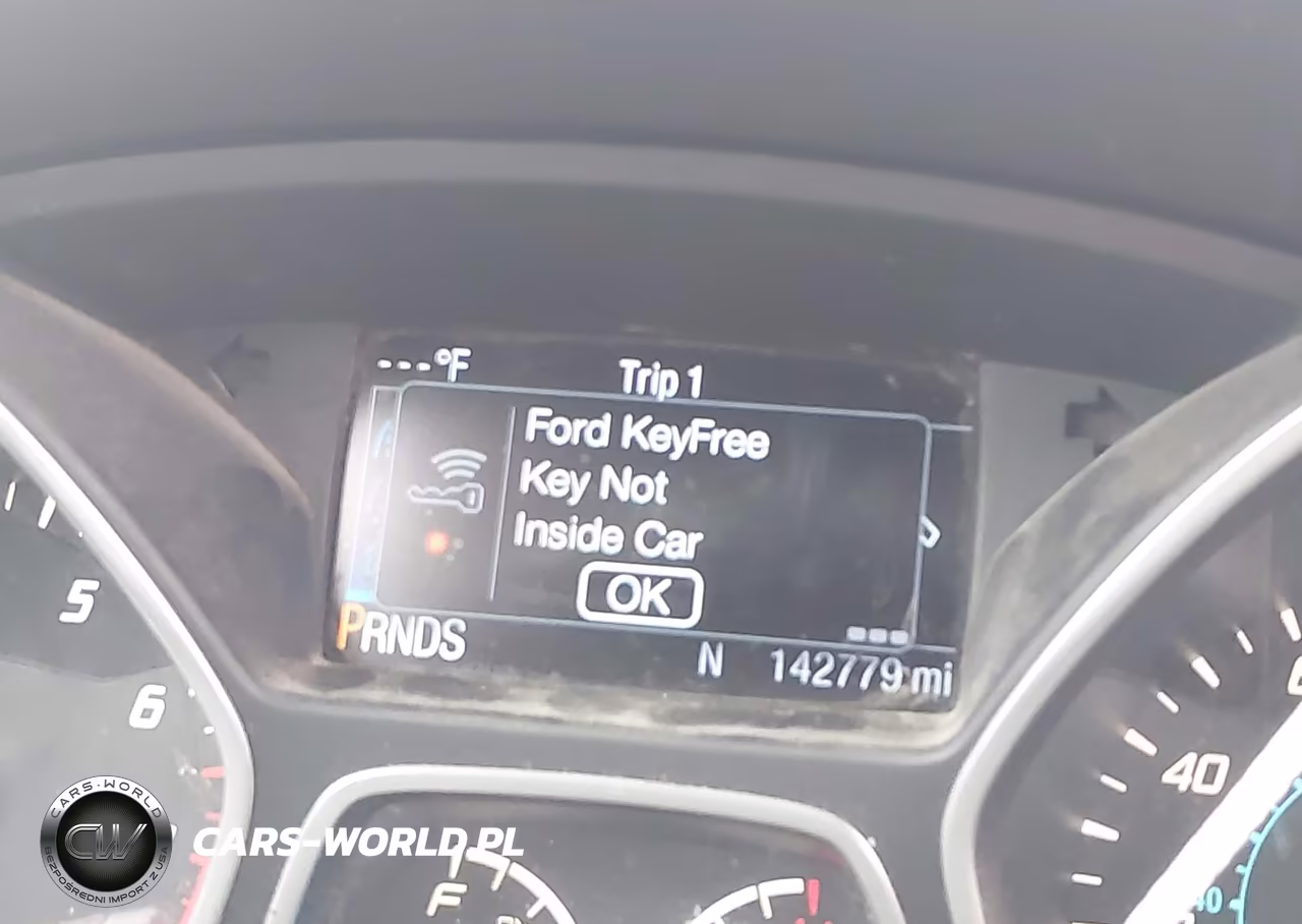 2016 Ford Escape Titanium VIN:1FMCU9J96GUB12514 - 15