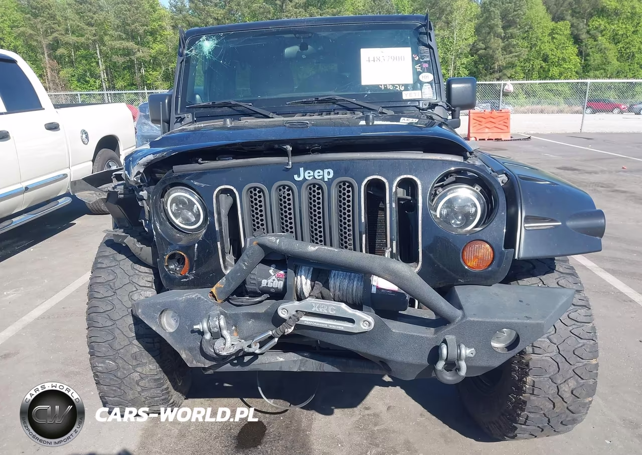 2011 Jeep Wrangler Unlimited Sport VIN:1J4BA3H10BL549553 - 6