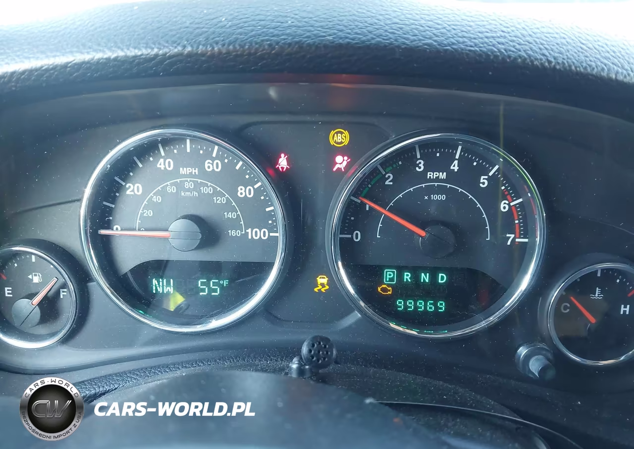 2011 Jeep Wrangler Unlimited Sport VIN:1J4BA3H10BL549553 - 7