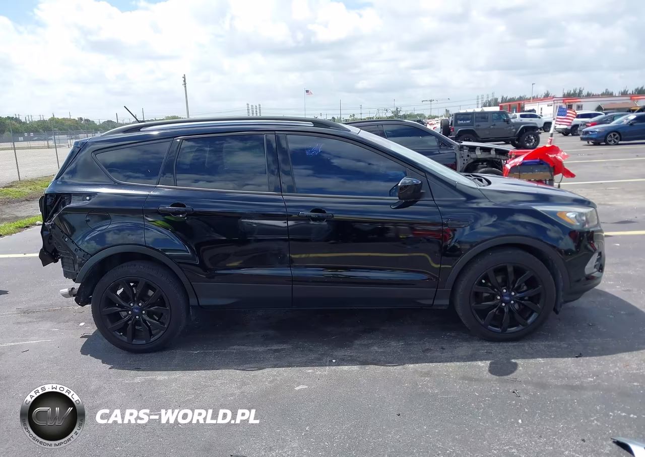 2018 Ford Escape Se VIN:1FMCU0GD9JUB04633 - 14