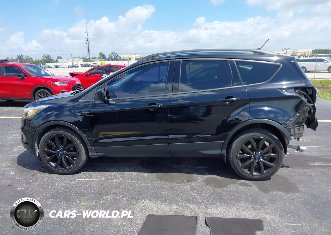 2018 Ford Escape Se VIN:1FMCU0GD9JUB04633 - 15