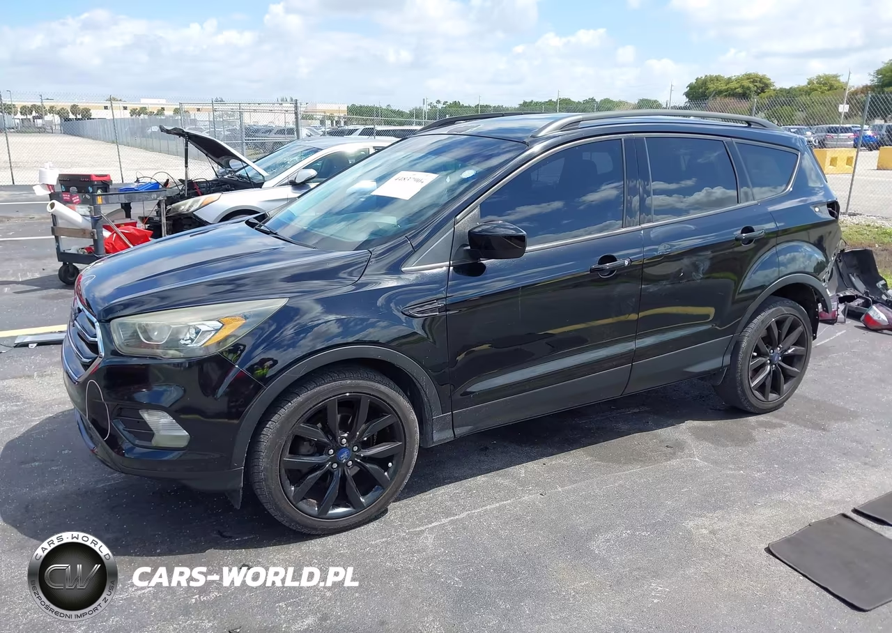 2018 Ford Escape Se VIN:1FMCU0GD9JUB04633 - 2