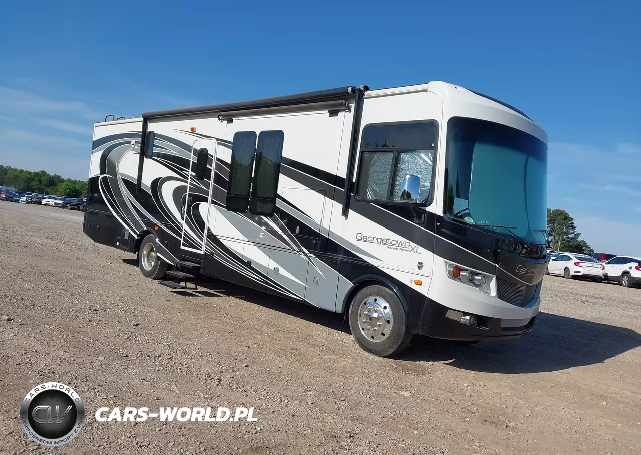 2017 Ford F53 – zdjęcie 1 z 19