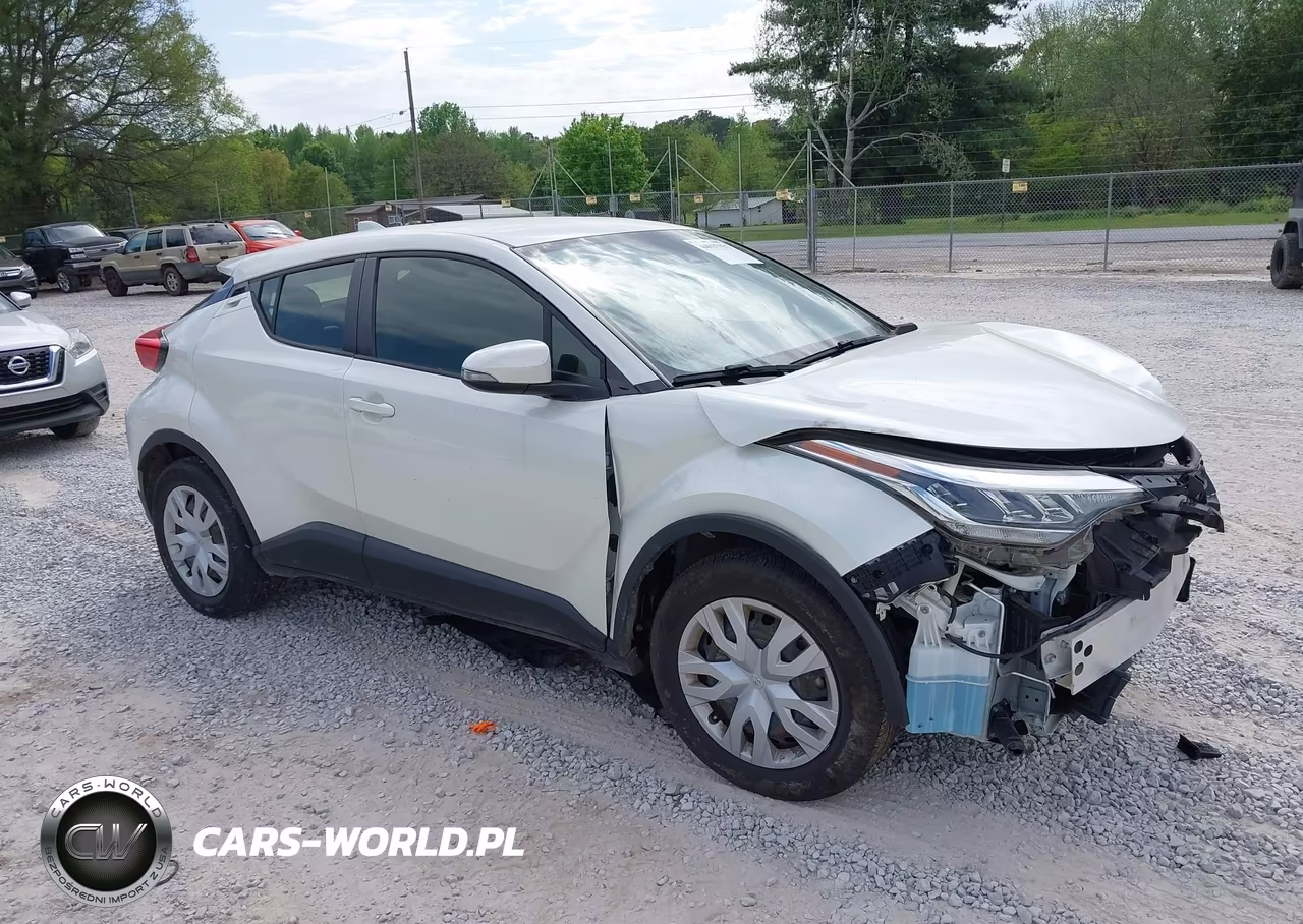 2020 Toyota C-Hr Le – zdjęcie 1 z 16