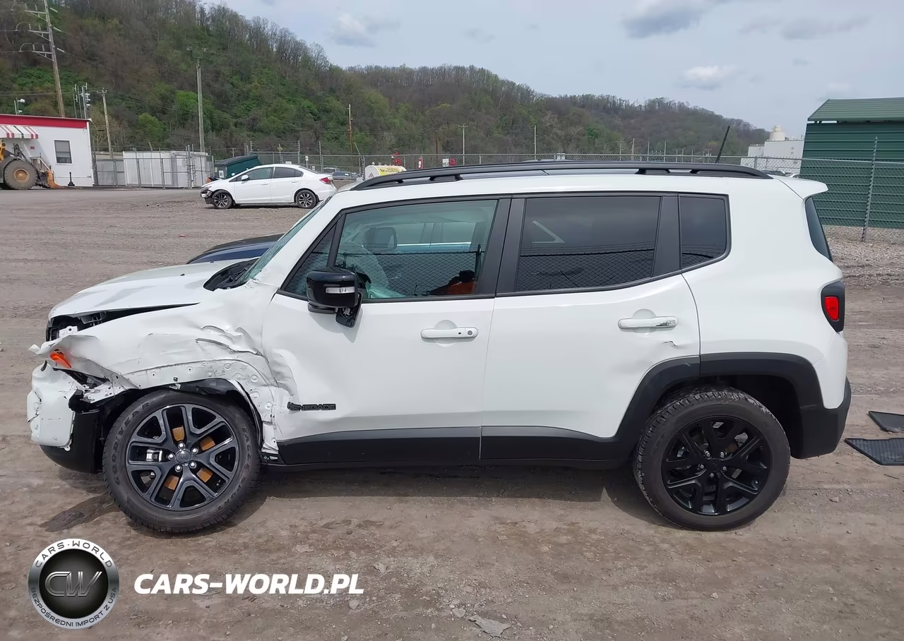 2023 Jeep Renegade Altitude 4X4 VIN:ZACNJDE11PPP32652 - 14