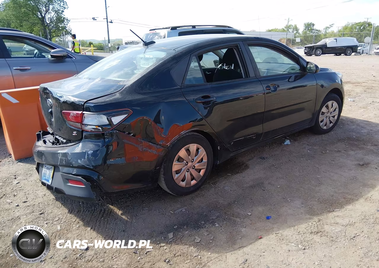 2018 Kia Rio S VIN:3KPA24AB9JE125478 - 4
