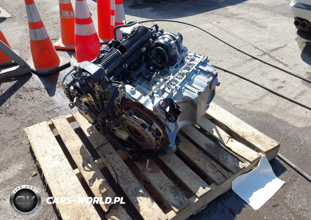 2024 Honda Civic Type R VIN:JHMFL5G4XRX004597 - 4