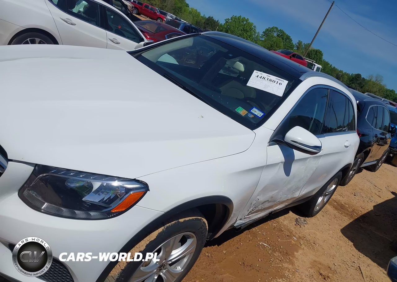 2018 Mercedes-Benz Glc 300 VIN:WDC0G4JB6JV049477 - 14