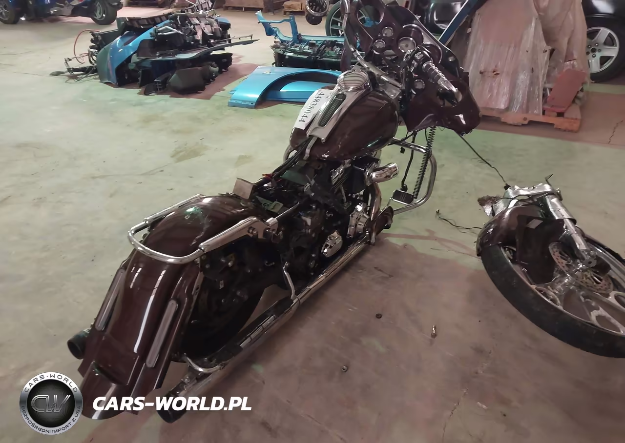2008 Harley-Davidson Flhx VIN:1HD1KB4108Y674030 - 4