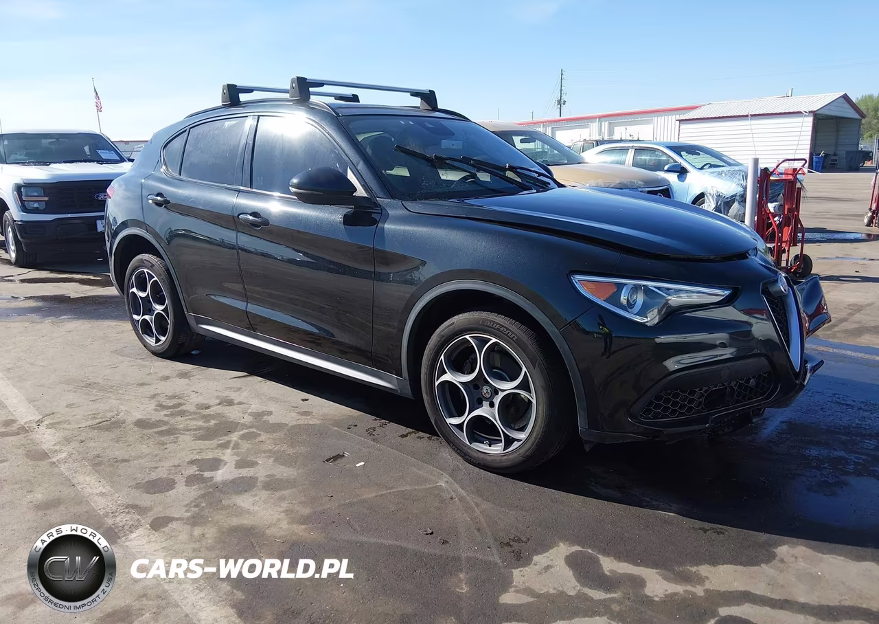 2018 Alfa Romeo Stelvio Sport Awd