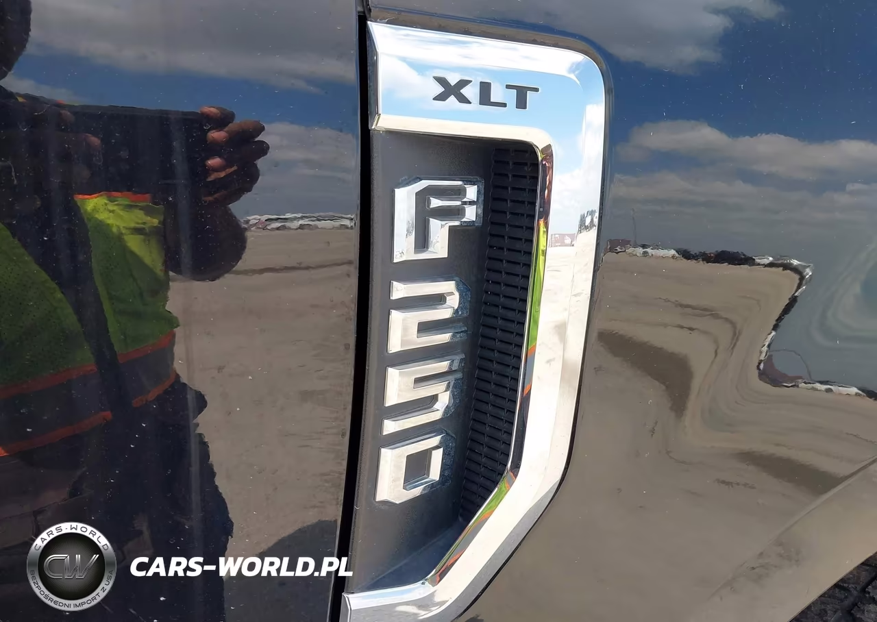 2022 Ford F-250 Xlt VIN:1FT8W2BT5NEF39860 - 13