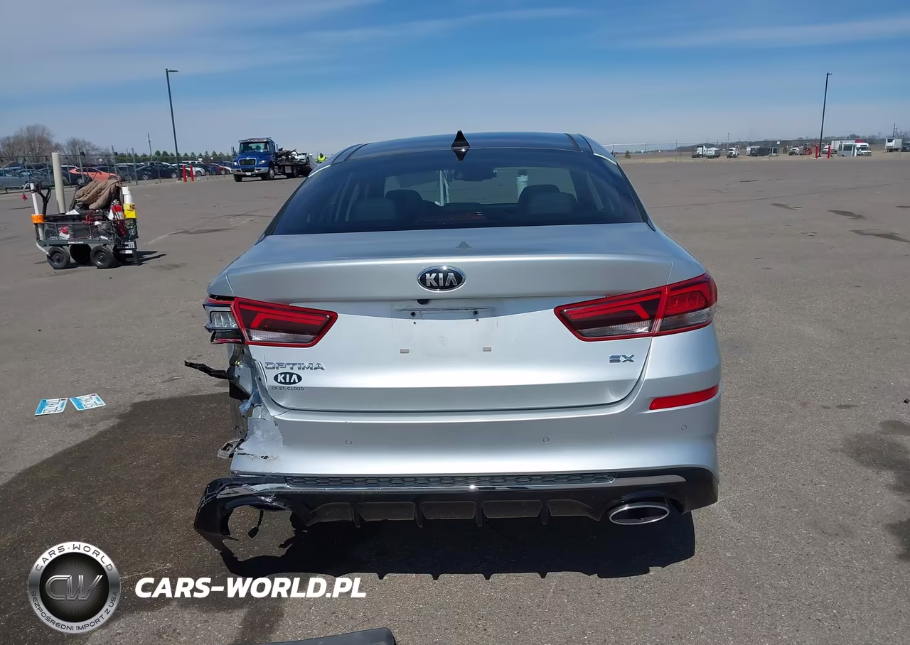 2020 Kia Optima Ex Premium VIN:5XXGU4L13LG393820 - 17