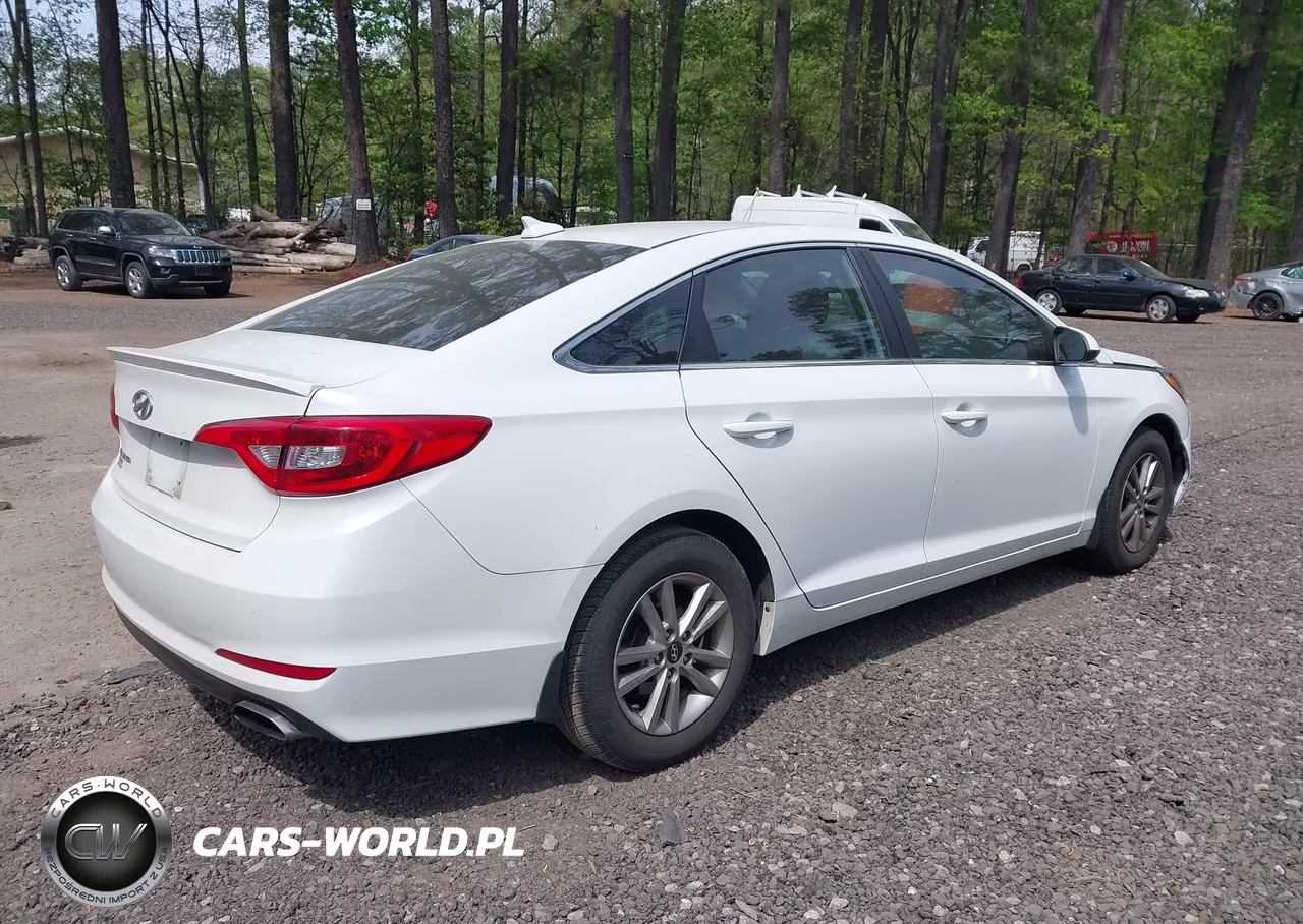 2017 Hyundai Sonata Se VIN:5NPE24AF2HH469597 - 4