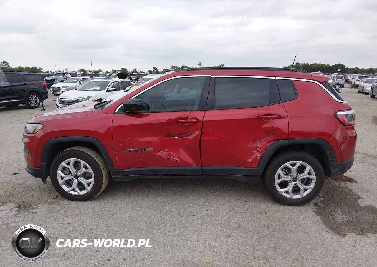 2025 Jeep Compass Latitude 4X4 VIN:3C4NJDBN8ST610236 - 14