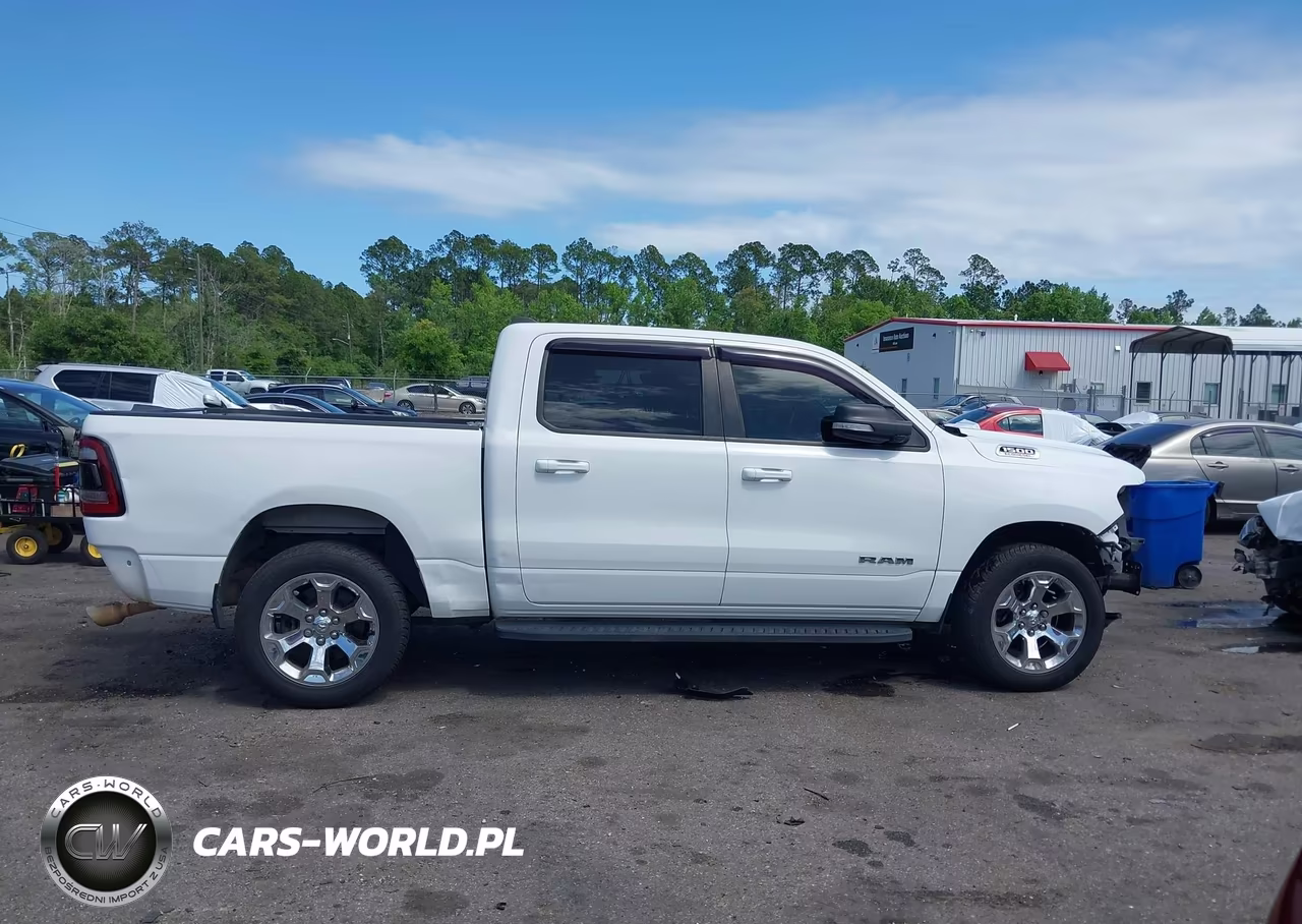 2021 Ram 1500 Big Horn 4X4 5'7 Box VIN:1C6SRFFM3MN572790 - 13
