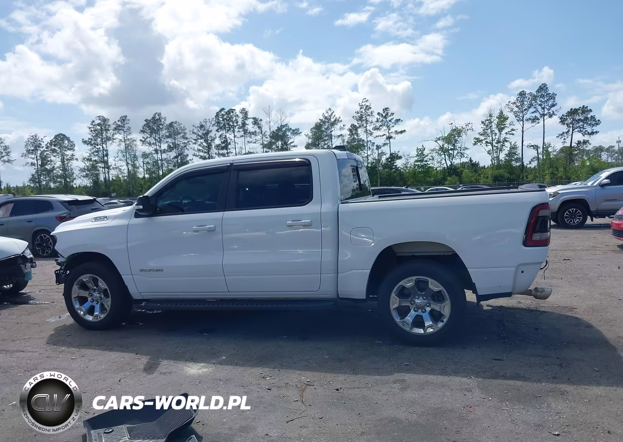 2021 Ram 1500 Big Horn 4X4 5'7 Box VIN:1C6SRFFM3MN572790 - 14