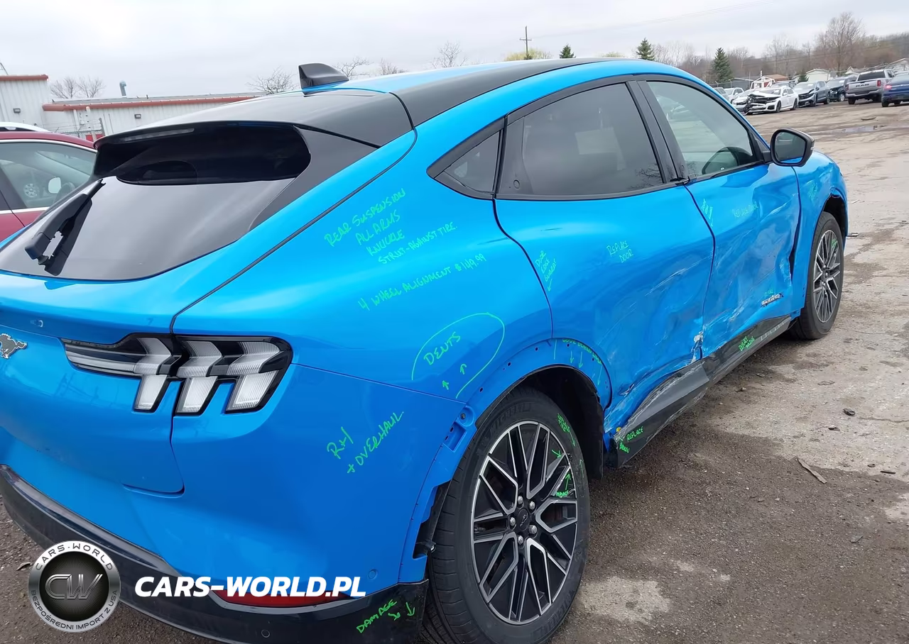 2024 Ford Mustang Mach-E Premium VIN:3FMTK3SUXRMA47955 - 4
