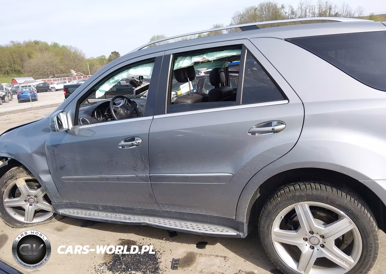 2011 Mercedes-Benz Ml 550 4Matic VIN:4JGBB7CBXBA727499 - 15
