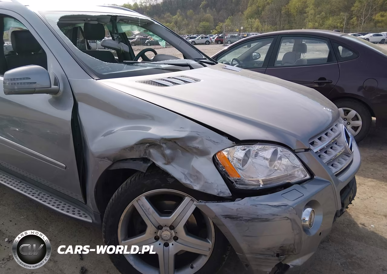 2011 Mercedes-Benz Ml 550 4Matic VIN:4JGBB7CBXBA727499 - 6