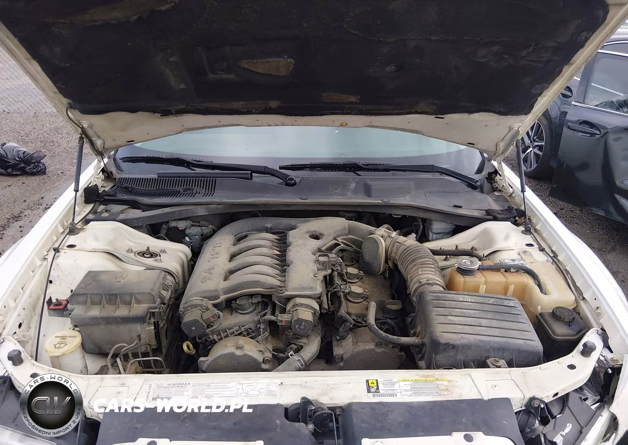 2007 Chrysler 300 Touring VIN:2C3KA53G47H799416 - 10