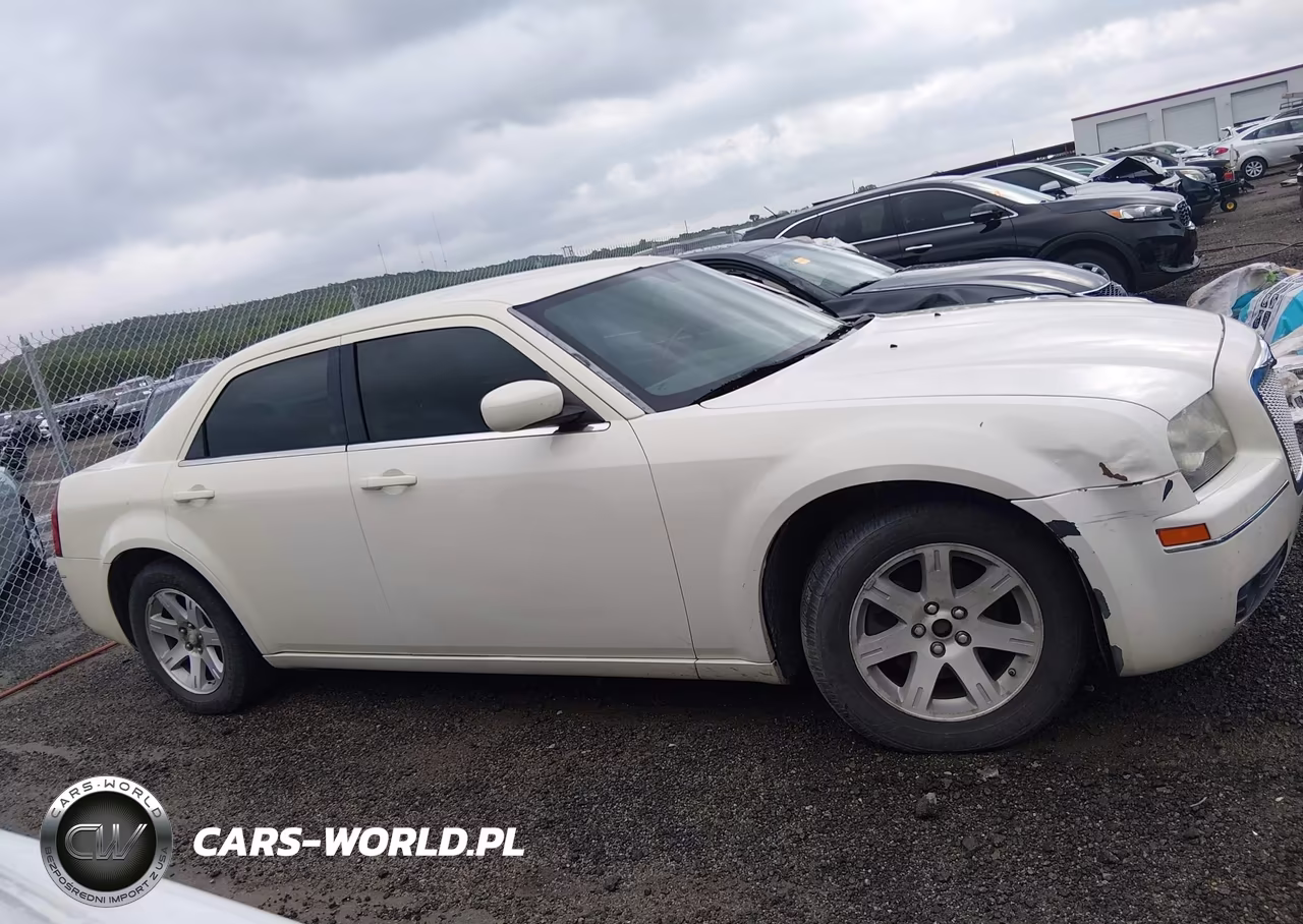 2007 Chrysler 300 Touring VIN:2C3KA53G47H799416 - 13