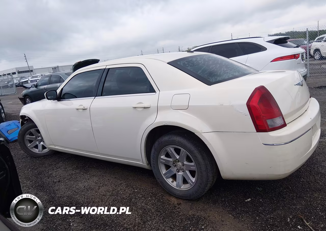 2007 Chrysler 300 Touring VIN:2C3KA53G47H799416 - 14