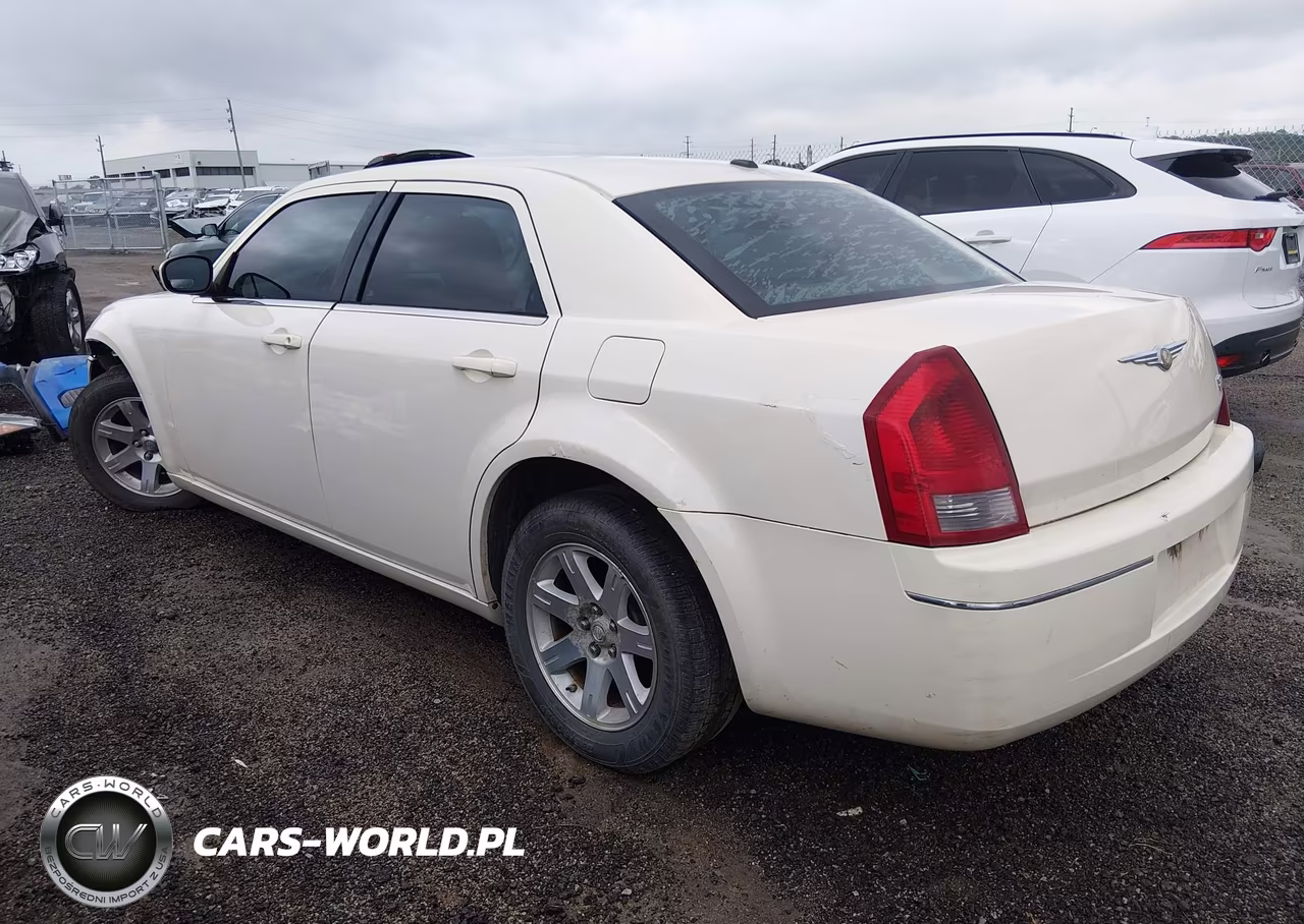 2007 Chrysler 300 Touring VIN:2C3KA53G47H799416 - 3